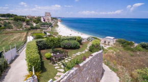 HelloApulia Trullo on the Beach, Sea View Trulli in Trani Trani
